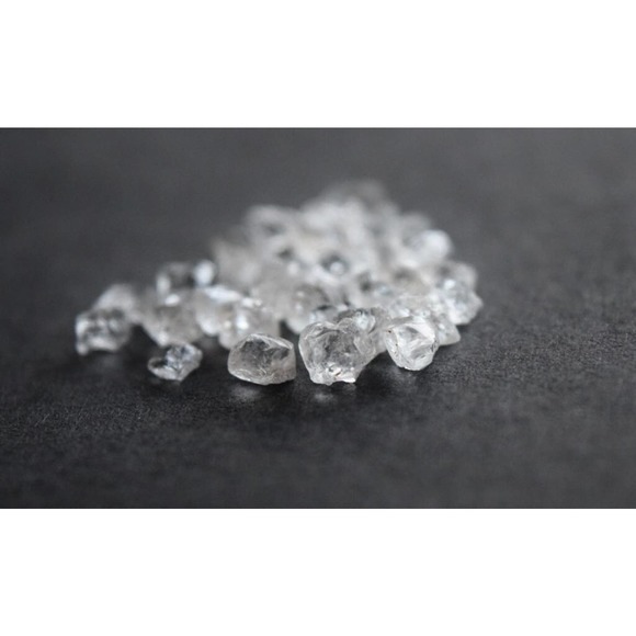 5 pcs size 3-7mm Quartz Raw Rough Natural Bulk Stones Small Raw - Picture 1 of 4